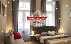 Modern Apartment Zlatnicka 8